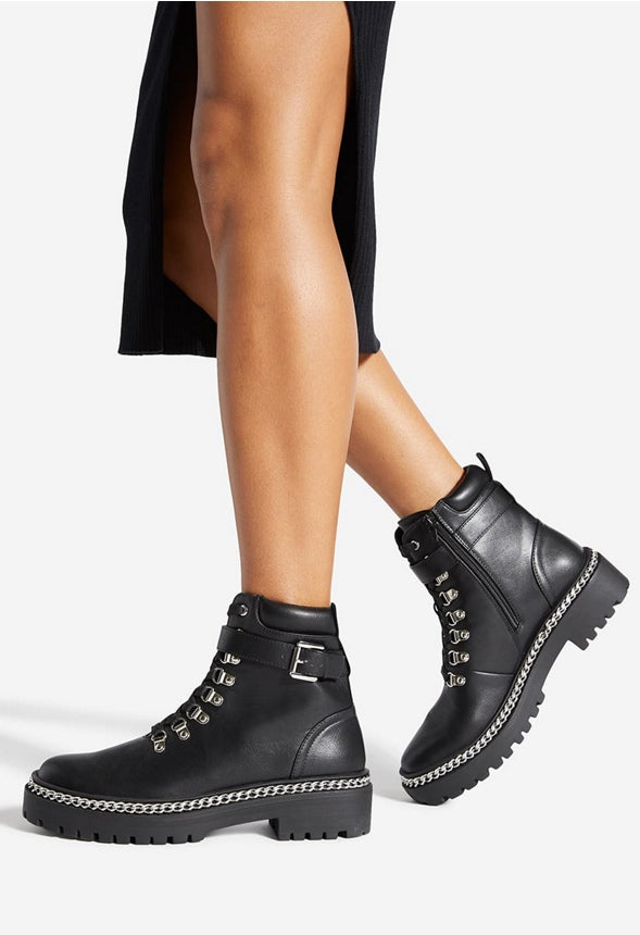TASHA LUG SOLE BOOTIE Black
