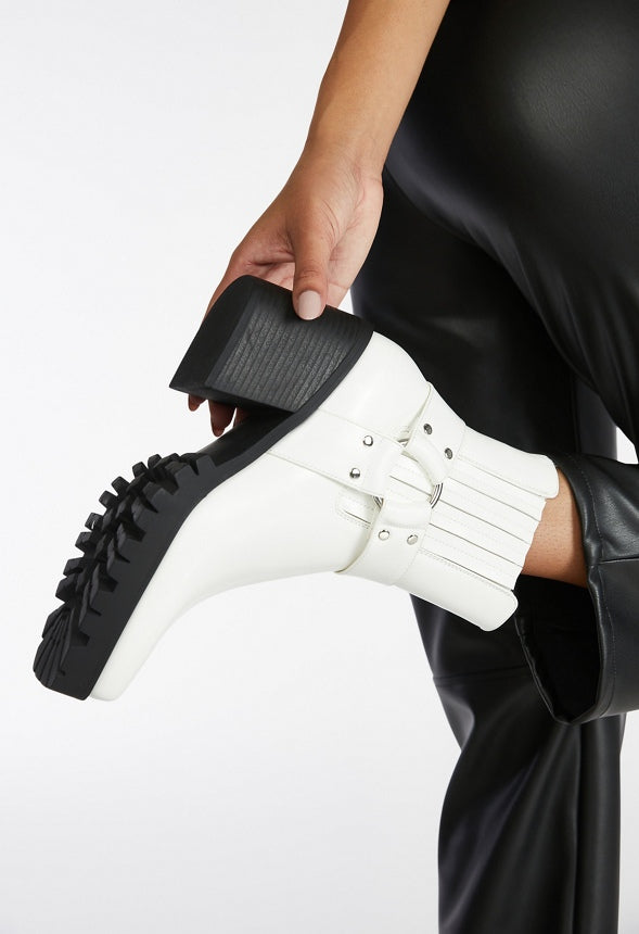 Enslee Chelsea Bootie Bright White