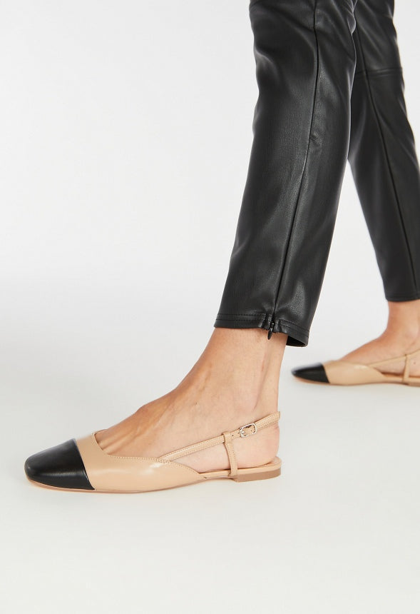 Carmina Slingback Flat New Nude/ Black