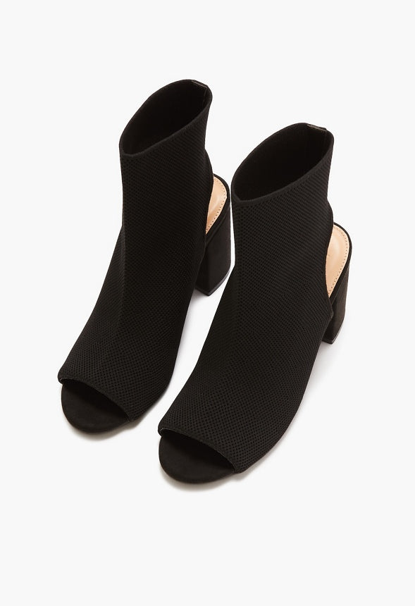 Kitty Cutout Heeled Bootie Black Caviar