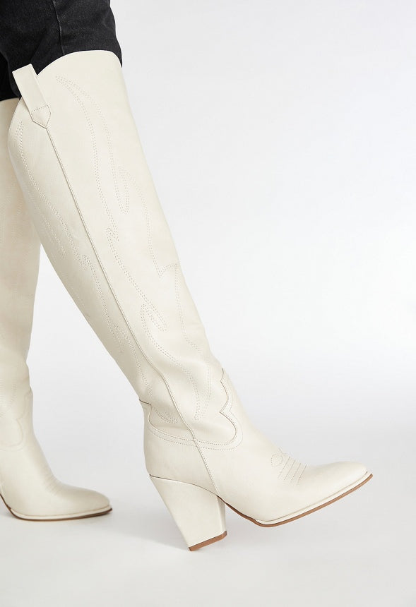 Phoenix Heeled Boot Bone