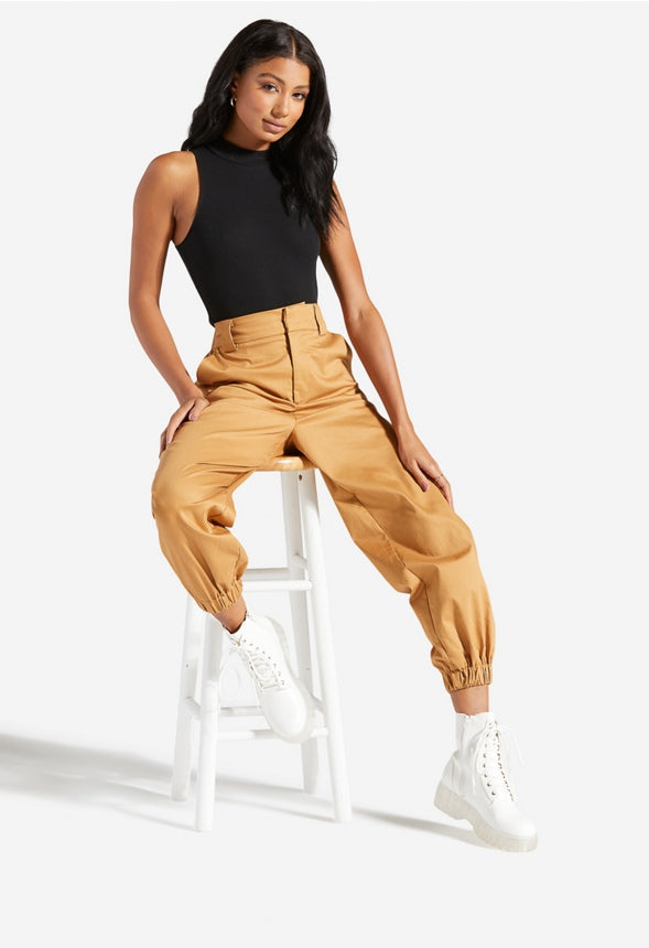 LIGHTWEIGHT RELAXED FIT CARGO JOGGERS Brown Sugar