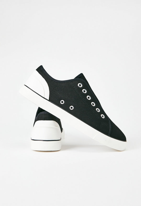 Chill Out Slip-On Sneaker Black Recycled Canvas