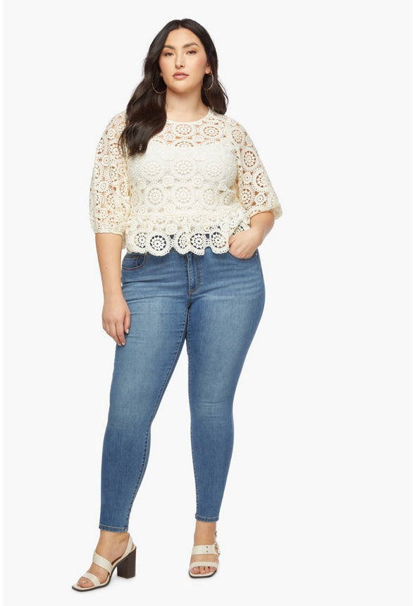 PLUS SIZE CROCHET TOP Marshmallow