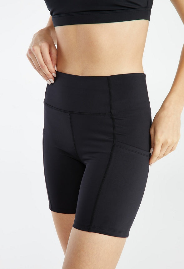 POCKET BIKER SHORT Caviar