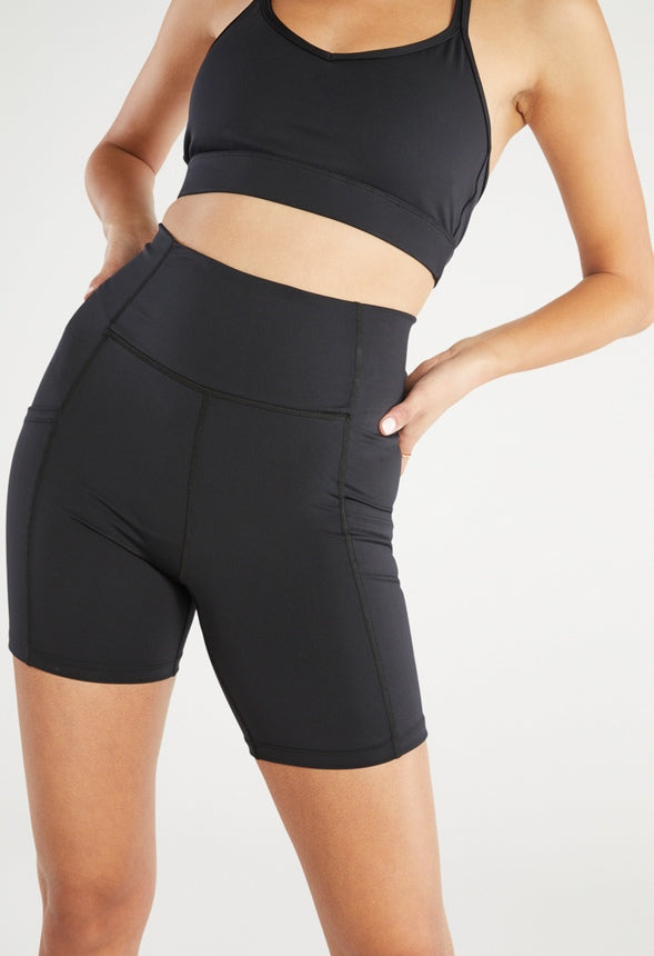 Pocket Biker Active Shorts Caviar