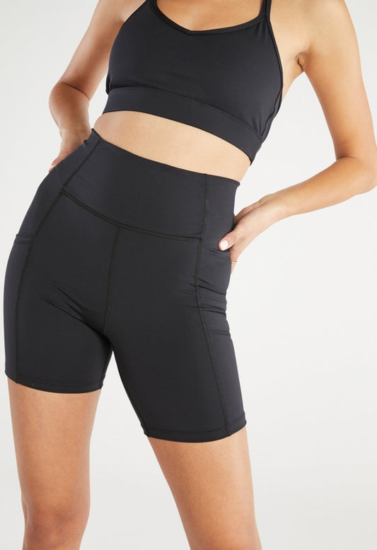 Pocket Biker Active Shorts Caviar