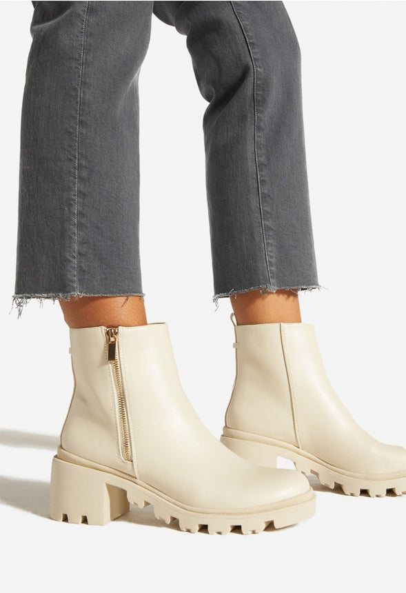 DANILYN LUG SOLE BOOTIE Bone