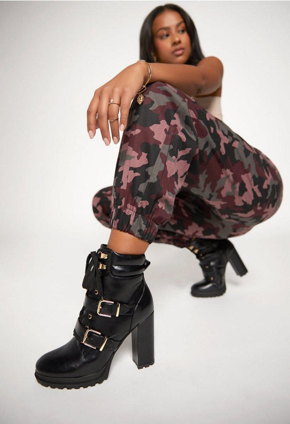 ANALISA BLOCK HEEL BOOTIE Black