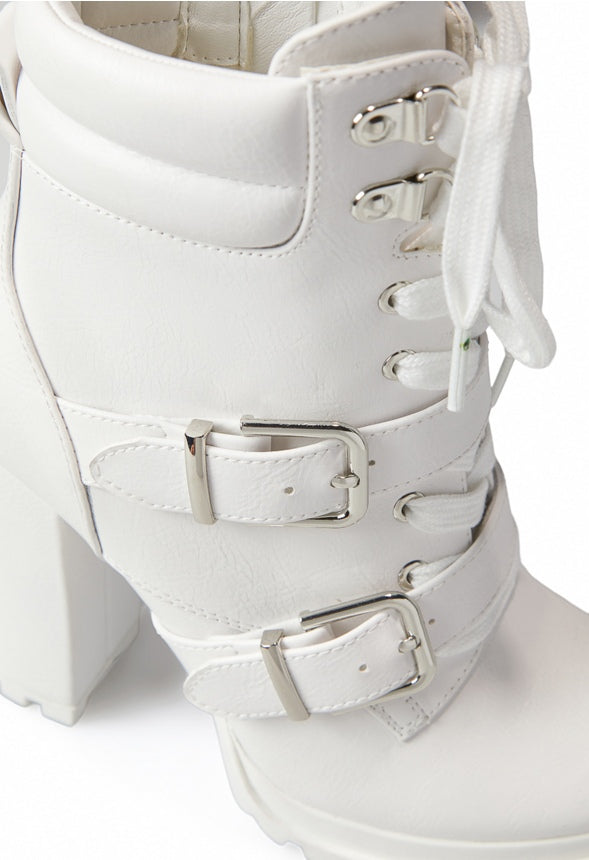 ANALISA BLOCK HEEL BOOTIE White