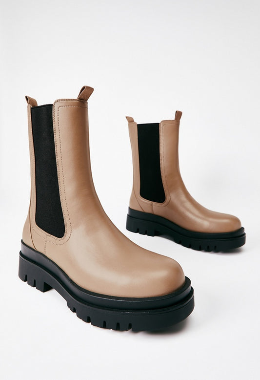 Candide Platform Chelsea Boot Portabella