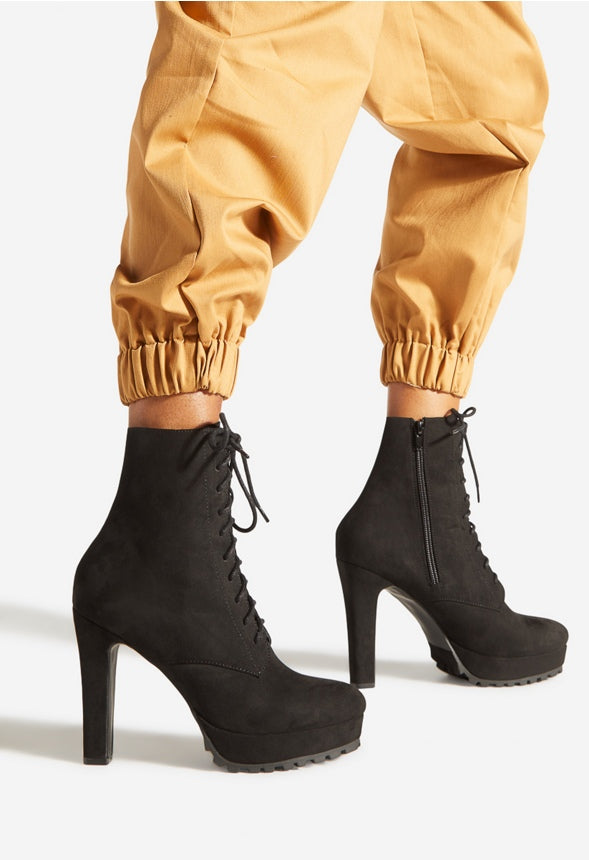 DELIA LACE UP BOOTIE Black