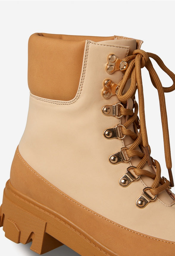 PYTHIOS LUG SOLE BOOTIE Beige/Lt Camel