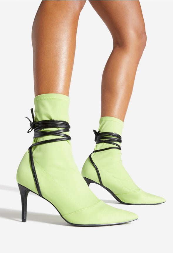TYCHON POINTED-TOE BOOTIE Sharp Green