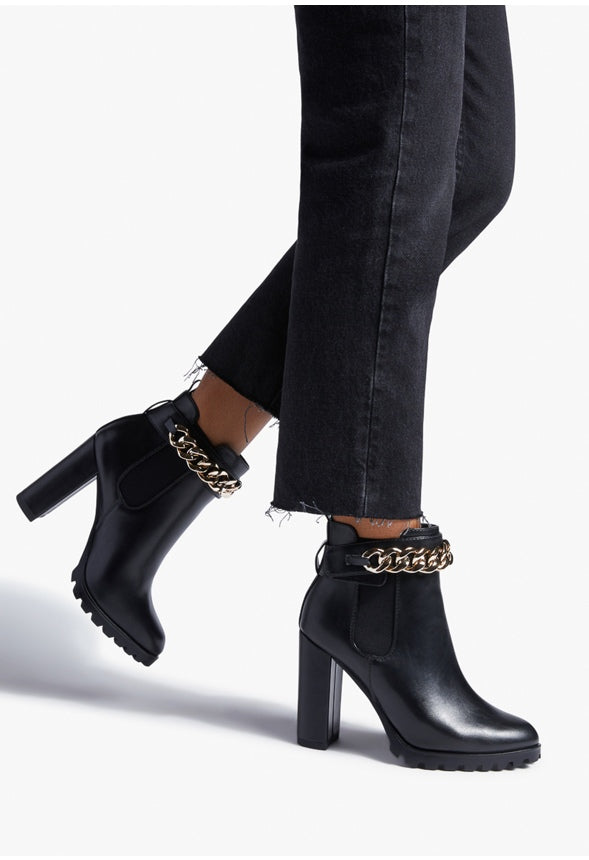 KALETHENE BLOCK HEEL BOOTIE Black Caviar