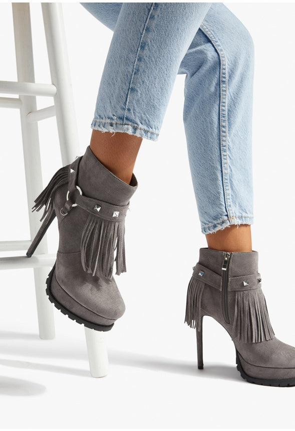 GWENNA STILETTO BOOTIE Magnet