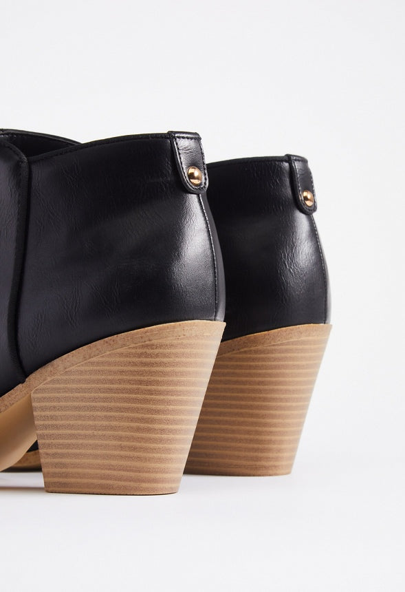 Dakota Heeled Bootie Black Caviar