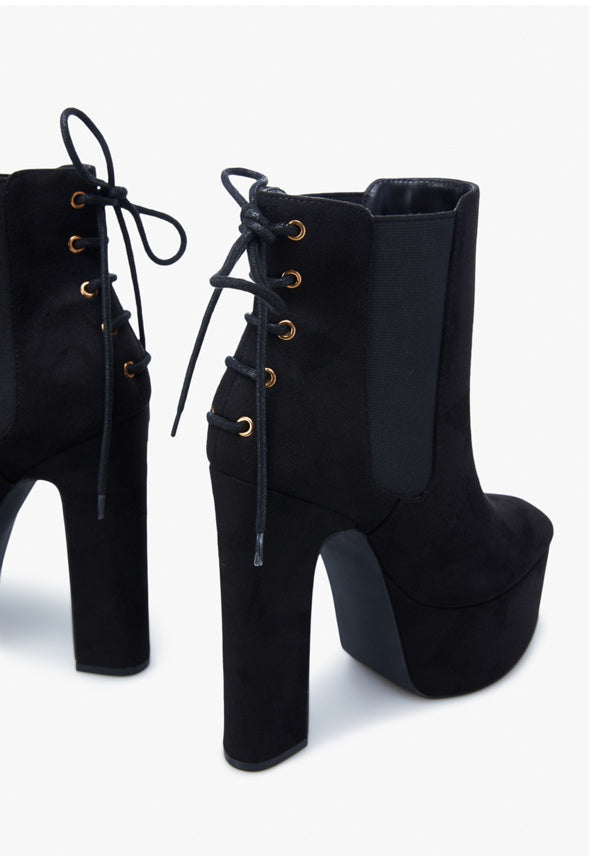 DIANA BLOCK HEEL BOOTIE Black Caviar