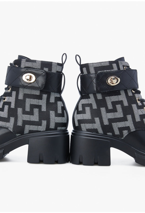 KIKI HEELED BOOTIE Black Caviar