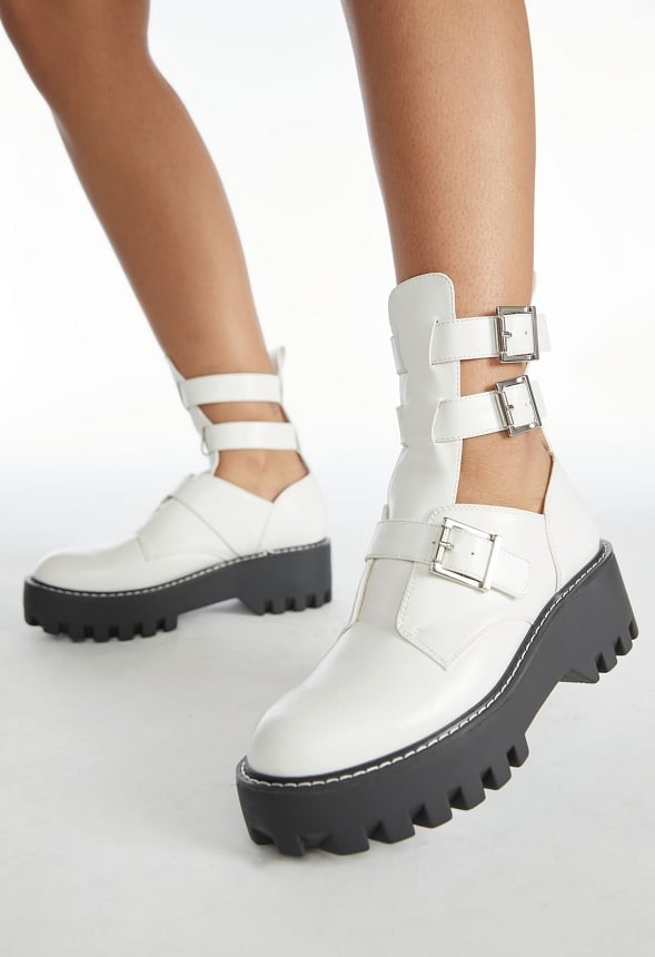 SIERRA BUCKLE BOOTIE Bright White