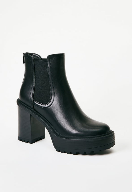 Kinley Chelsea Ankle Boot Black