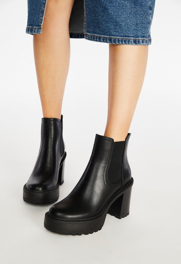Kinley Chelsea Ankle Boot Black