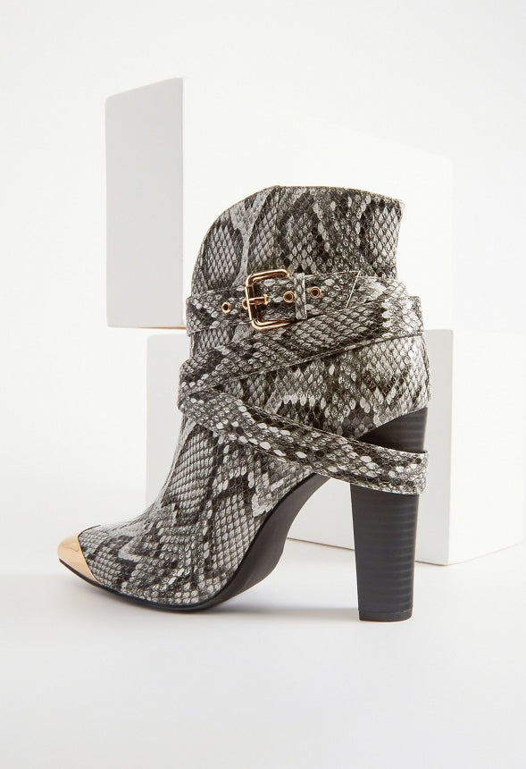 Stevie Heeled Ankle Boot Black/White