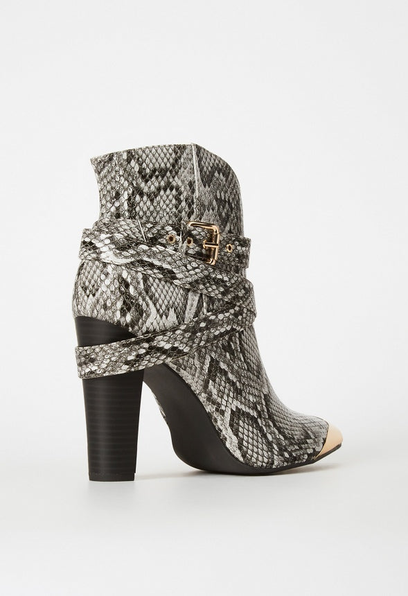 Stevie Heeled Ankle Boot Black/White