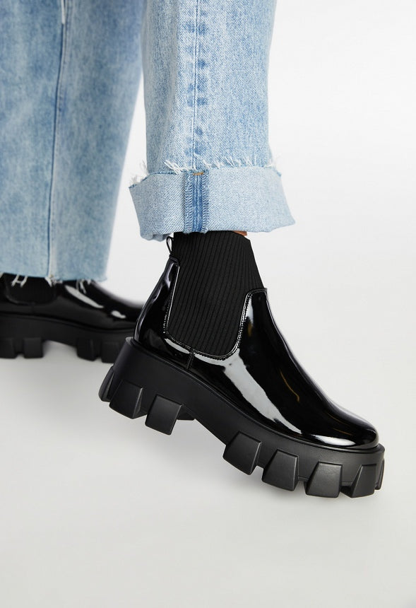 ARDEN CHELSEA BOOTIE Black
