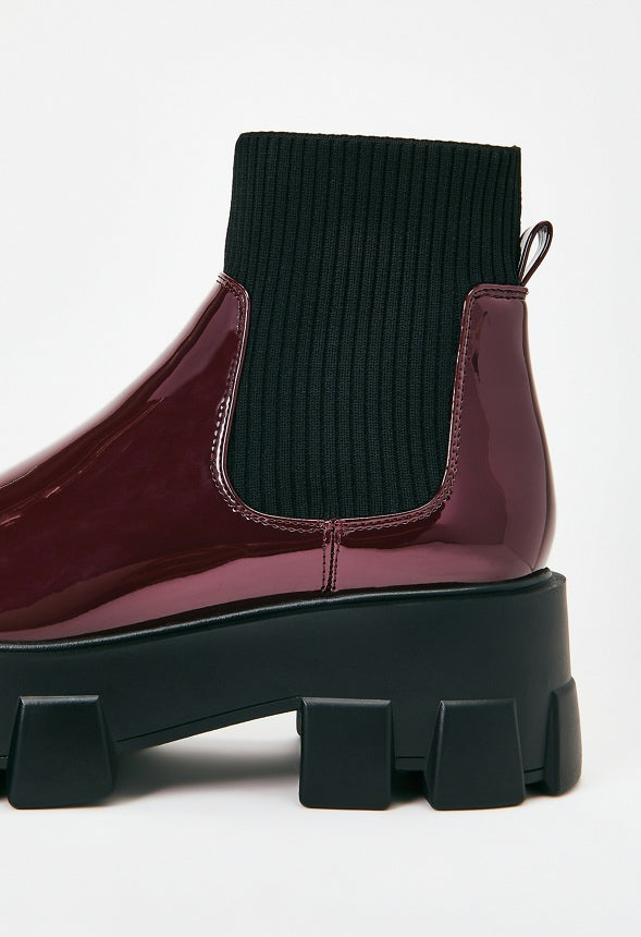 Arden Lug Sole Bootie Maroon