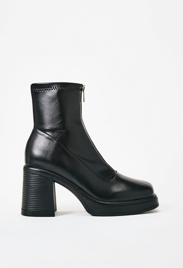 Gracen Heeled Bootie Black Caviar