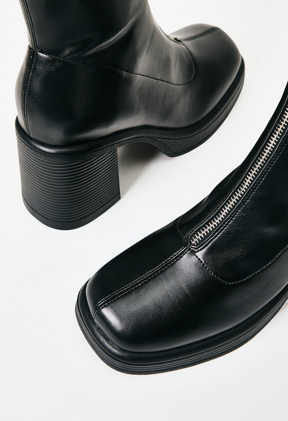 Gracen Heeled Bootie Black Caviar