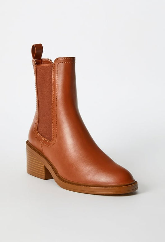 Loren Chelsea Bootie French Oak
