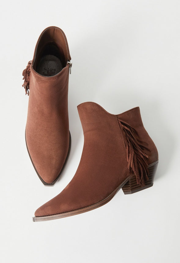 Tahlea Pointed Toe Bootie Chocolate Lab