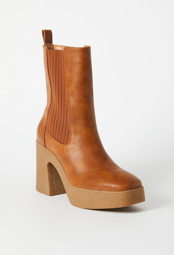 Maia Chelsea Bootie Brown
