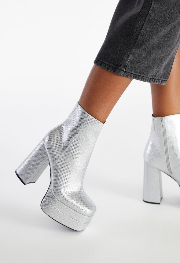 Saphira Platform Bootie Silver