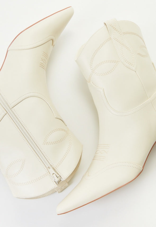 Whitley Western Bootie Birch White