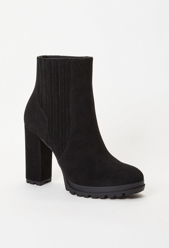 Lyra Chelsea Bootie Black