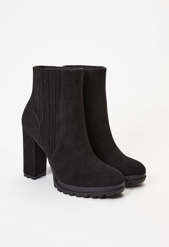 Lyra Chelsea Bootie Black