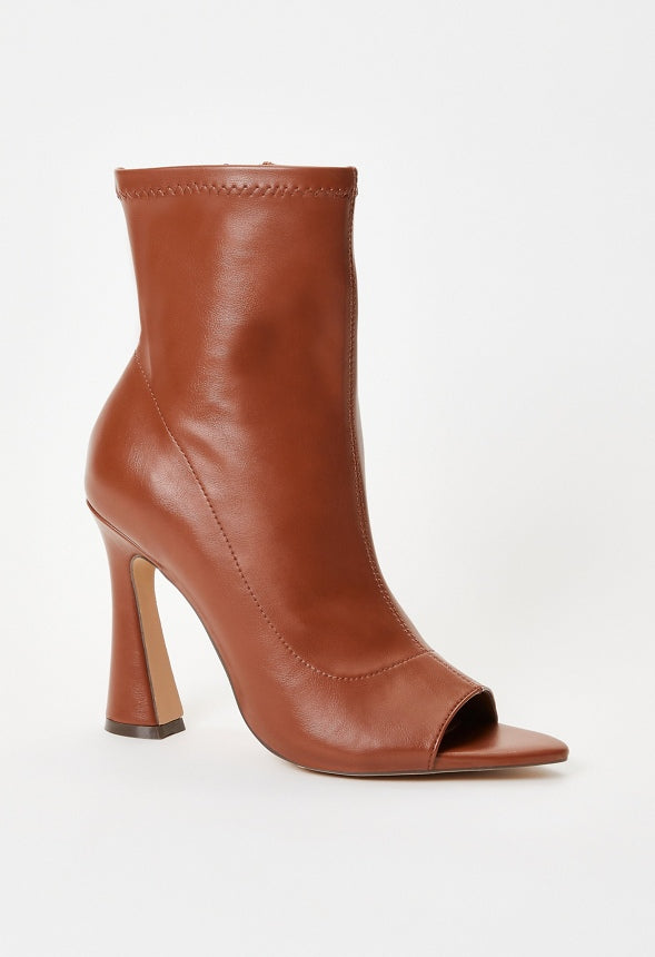 Malina Peep Toe Bootie Leather Brown