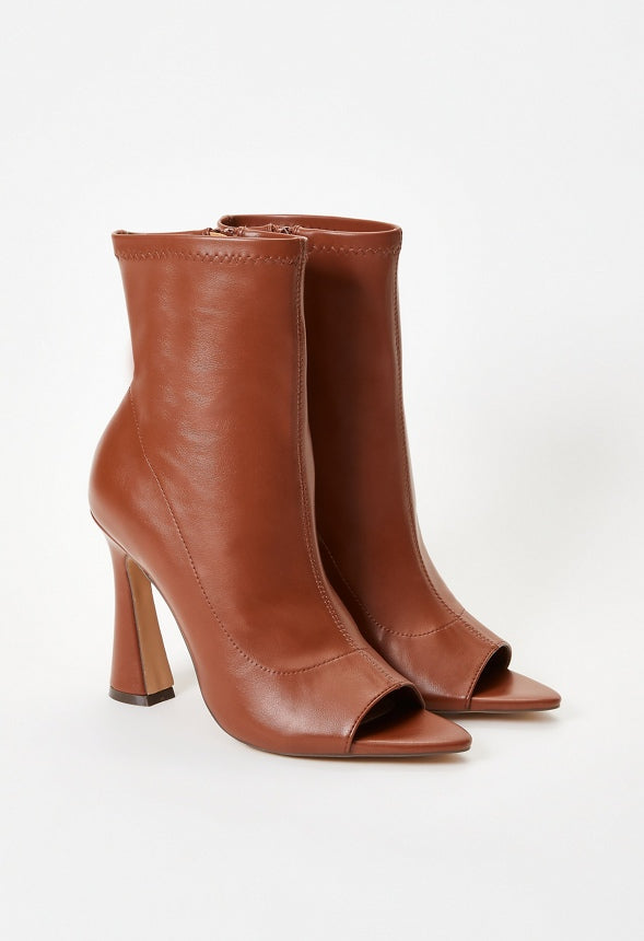 Malina Peep Toe Bootie Leather Brown