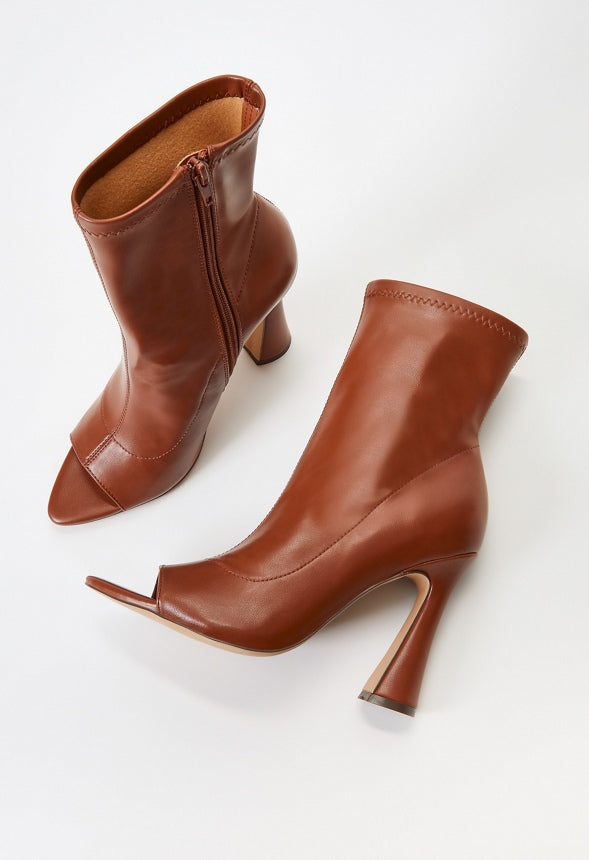 Malina Peep Toe Bootie Leather Brown