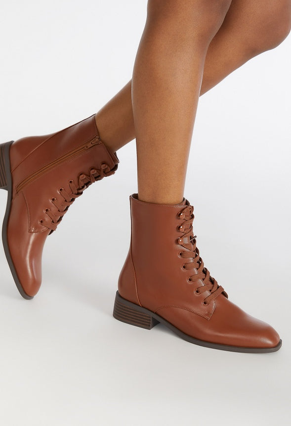 Aureile Lace Up Bootie Leather Brown