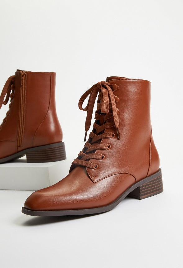 Aureile Lace Up Bootie Leather Brown