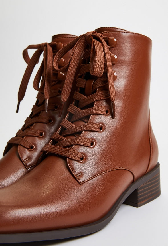 Aureile Lace Up Bootie Leather Brown