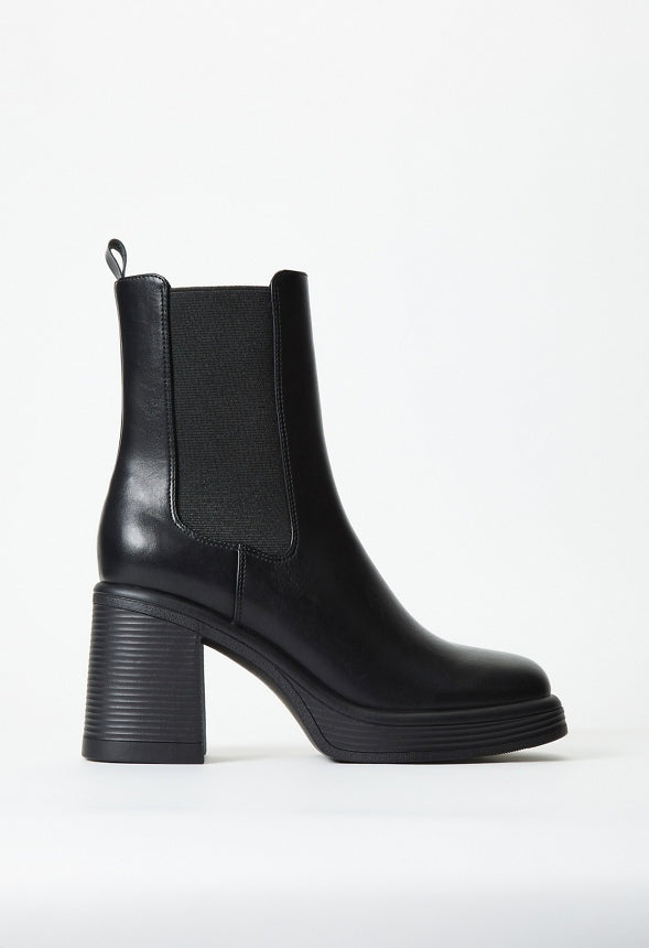 Payson Chelsea Bootie Black