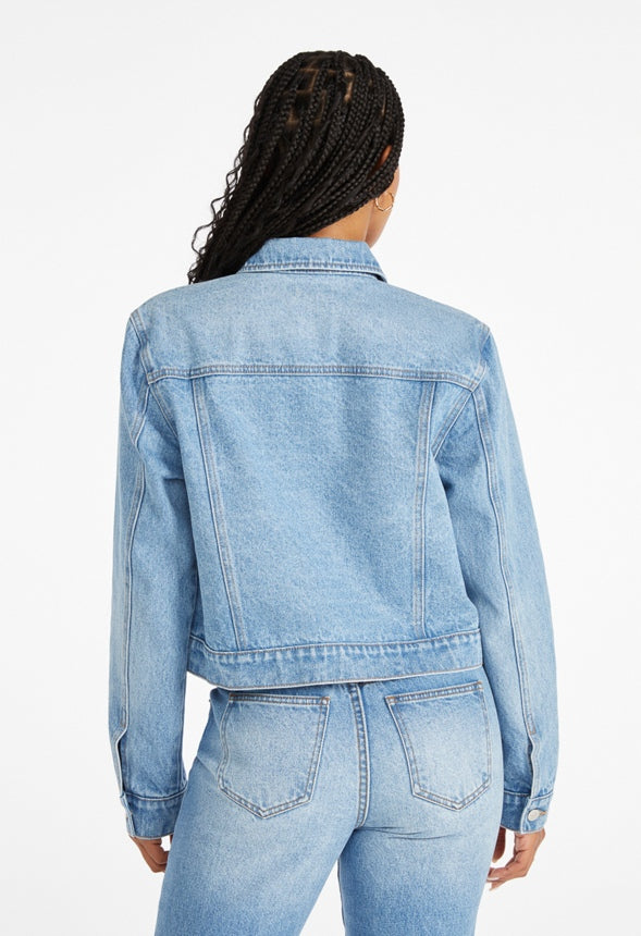 Studded Trucker Denim Jacket Fray