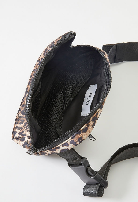Zippered Belt Bag Leopard