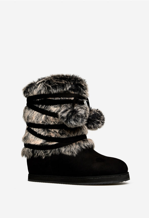 MINJI FUZZIE BOOT Black Caviar