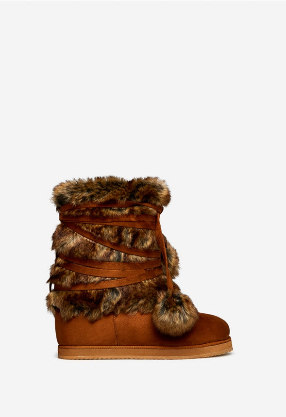 MINJI FUZZIE BOOT Camel